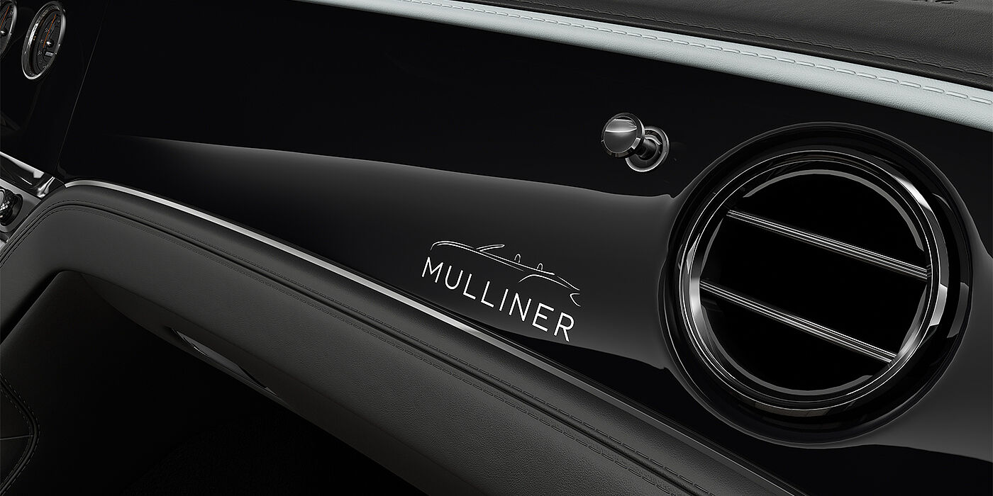 Emil Frey Exclusive Cars GmbH | Bentley München Bentley Continental GTC Mulliner coupe veneer detail in Grand Black veneer with Diamond Milled console