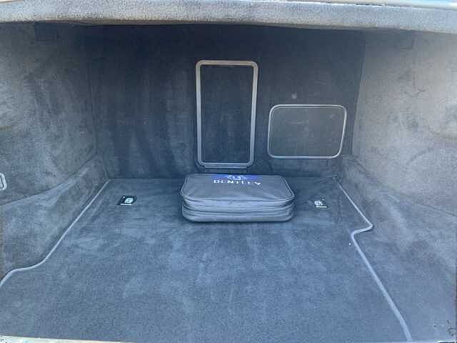 11:Bentley Continental GT Mulliner V8, Coupé, Sequin Blue, Emil Frey Exclusive Cars GmbH | Bentley München