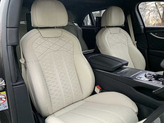 21:Bentley Flying Spur Mulliner V8 Hybrid, Limousine, Brodgar, Extended Range Solid and Metallic, Emil Frey Exclusive Cars GmbH | Bentley München