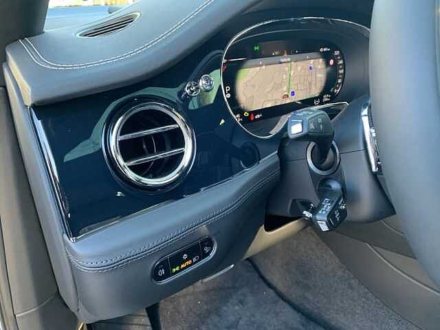 31:Bentley Bentayga S V8, SUV, Onyx, Emil Frey Exclusive Cars GmbH | Bentley München