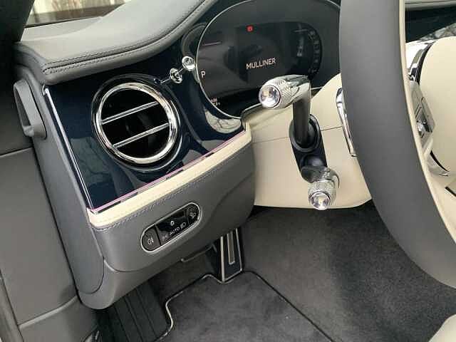 31:Bentley Flying Spur Mulliner V8 Hybrid, Limousine, Brodgar, Extended Range Solid and Metallic, Emil Frey Exclusive Cars GmbH | Bentley München