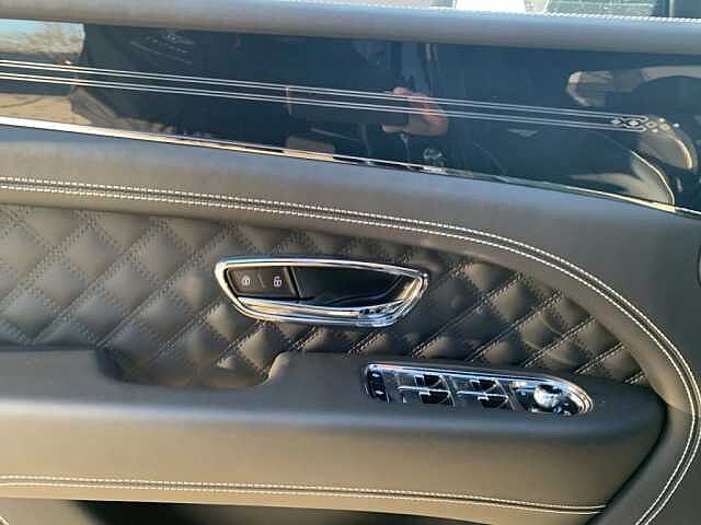 19:Bentley Bentayga S V8, SUV, Onyx, Emil Frey Exclusive Cars GmbH | Bentley München