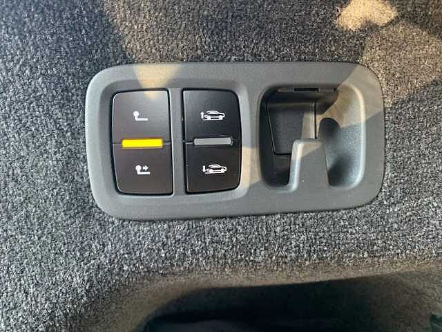 22:Bentley Bentayga S V8, SUV, Onyx, Emil Frey Exclusive Cars GmbH | Bentley München