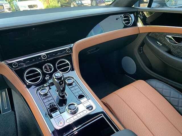 26:Bentley Continental GT V8, Coupé, Hallmark, Emil Frey Exclusive Cars GmbH | Bentley München